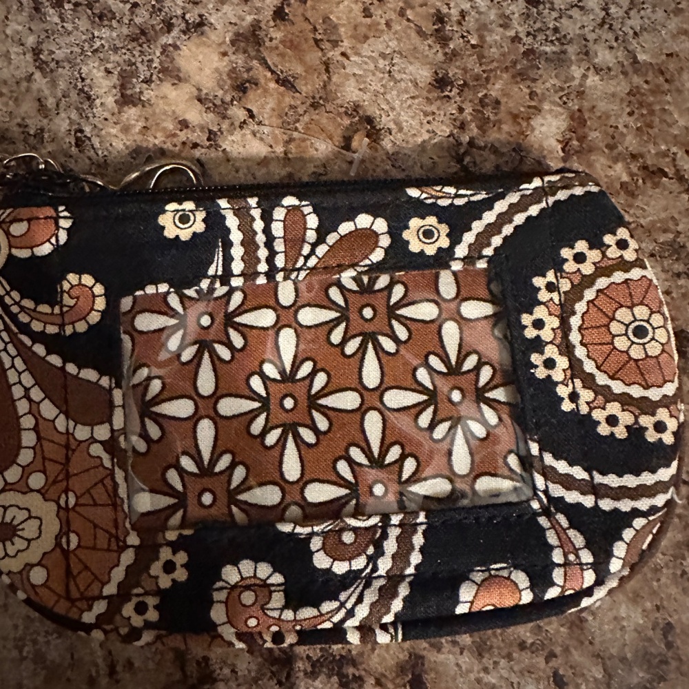Vera Bradley RARE Zip Around Wallet Cosmetic Travel Bag Set Caffe Latte Quilted - Picture 7 of 9